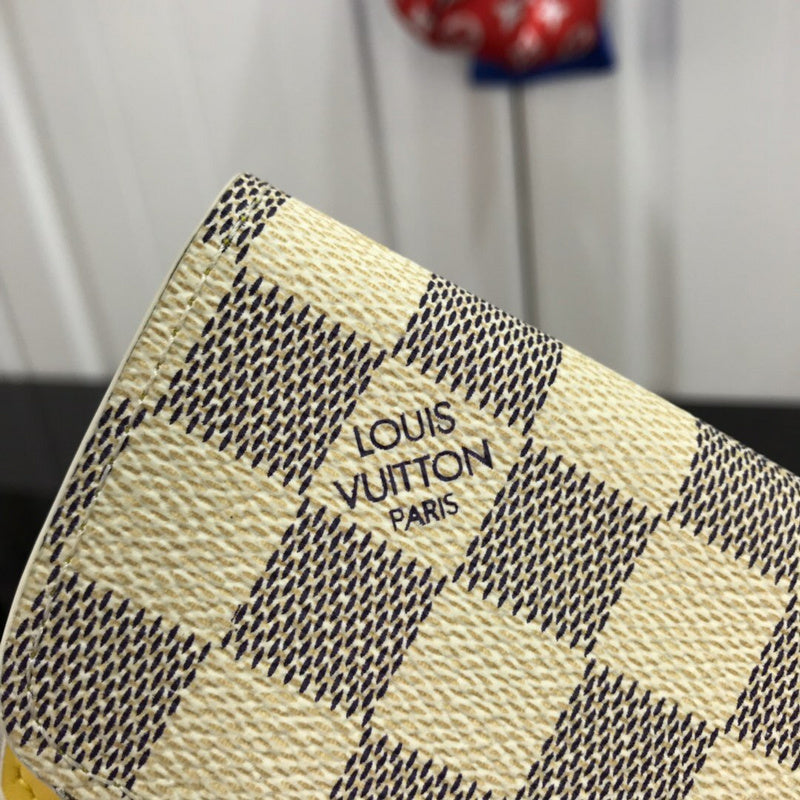 Alice bags - Louis Vuittons  - 9304