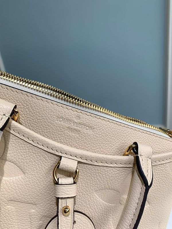 Alice bags - Louis Vuittons  - 15406