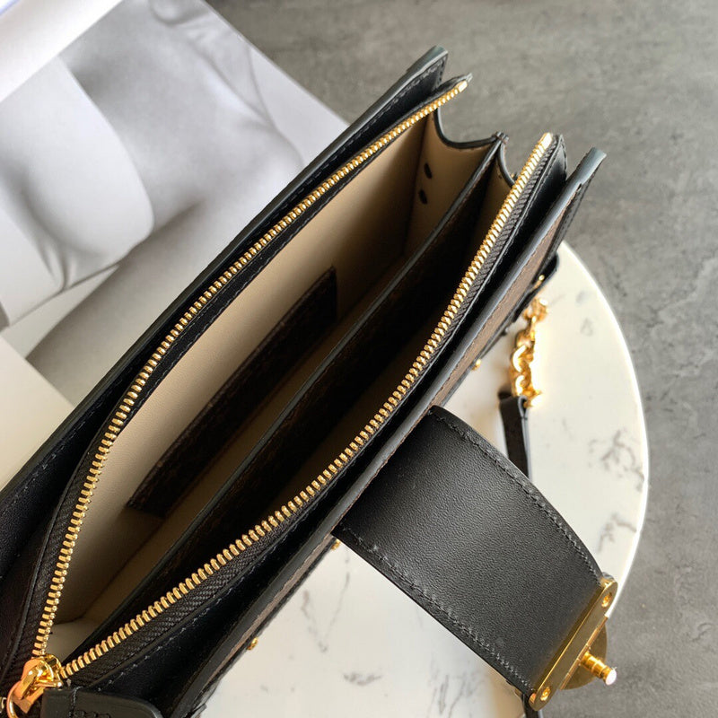 Alice Bags- Louis Vuittons  - 16301