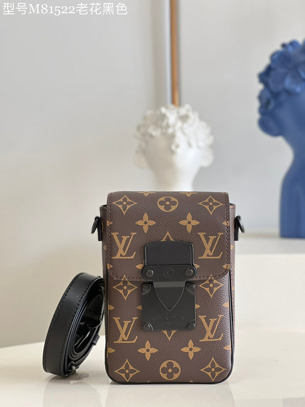 Alice Bags- Louis Vuittons  - 16425