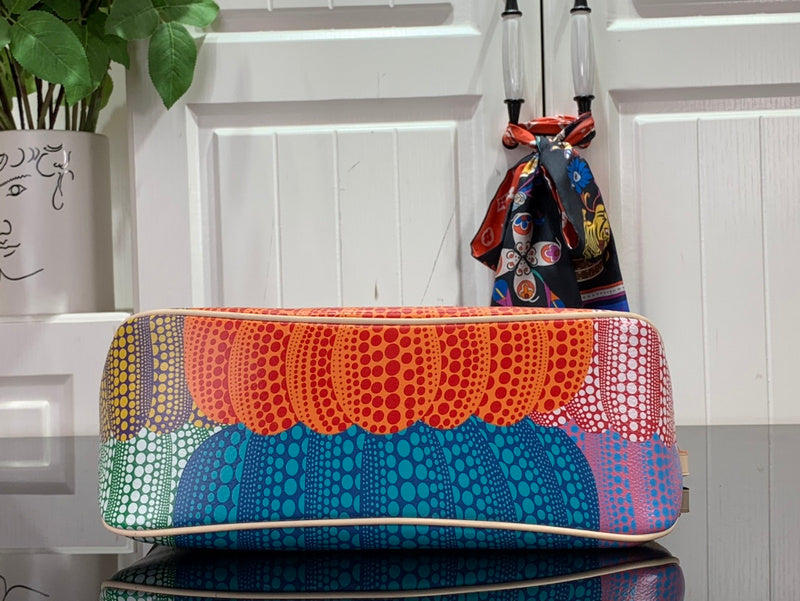 Alice bags - Louis Vuittons  - 15656