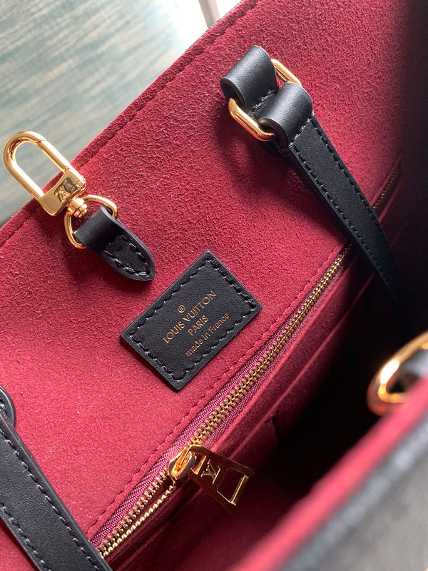 Alice Bags- Louis Vuittons  - 16167