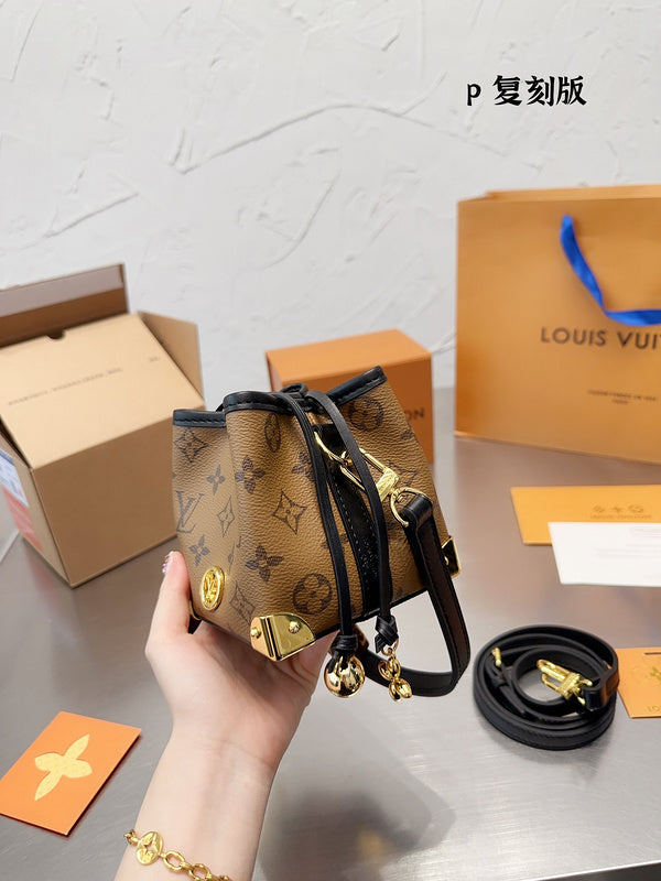 Alice bags - Louis Vuittons  - 14944