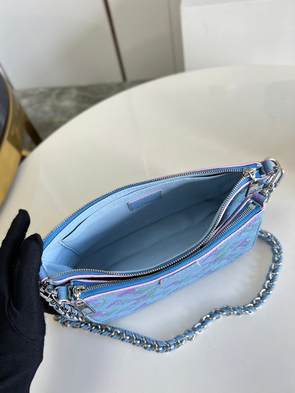 Alice Bags- Louis Vuittons  - 16539