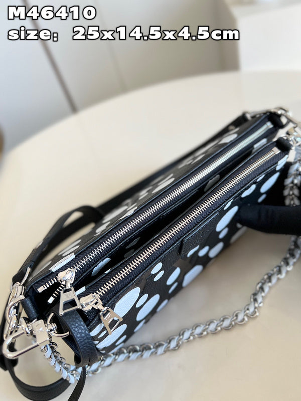 Alice Bags- Louis Vuittons  - 15914