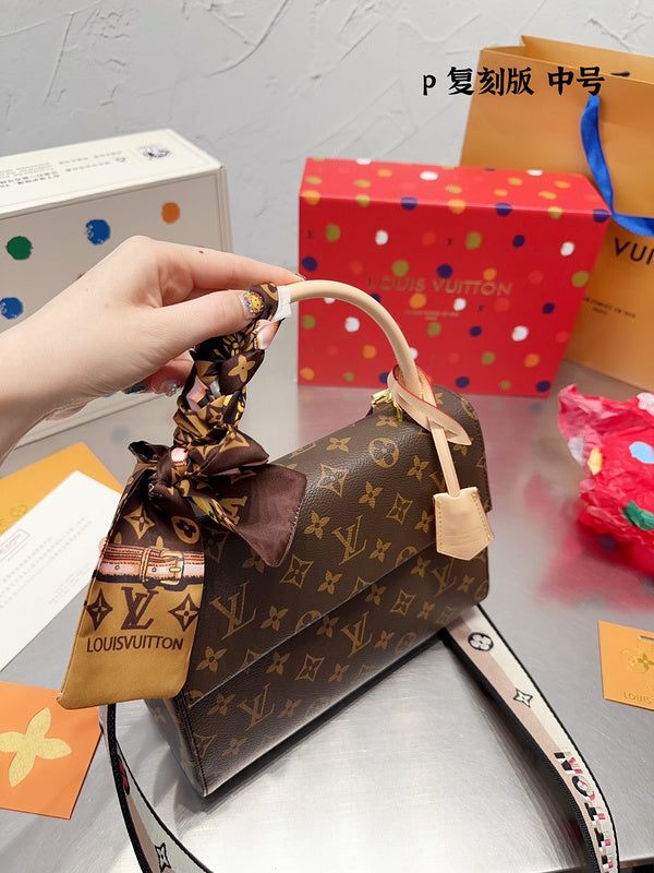Alice bags - Louis Vuittons  - 14948