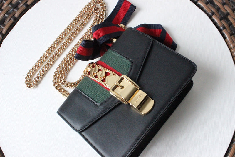 Gucci   Luxury Bags  1300