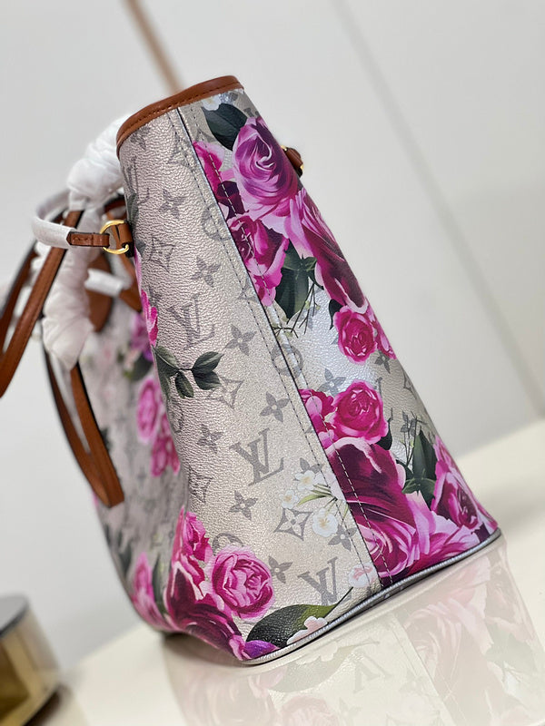 Alice Bags- Louis Vuittons  - 16205