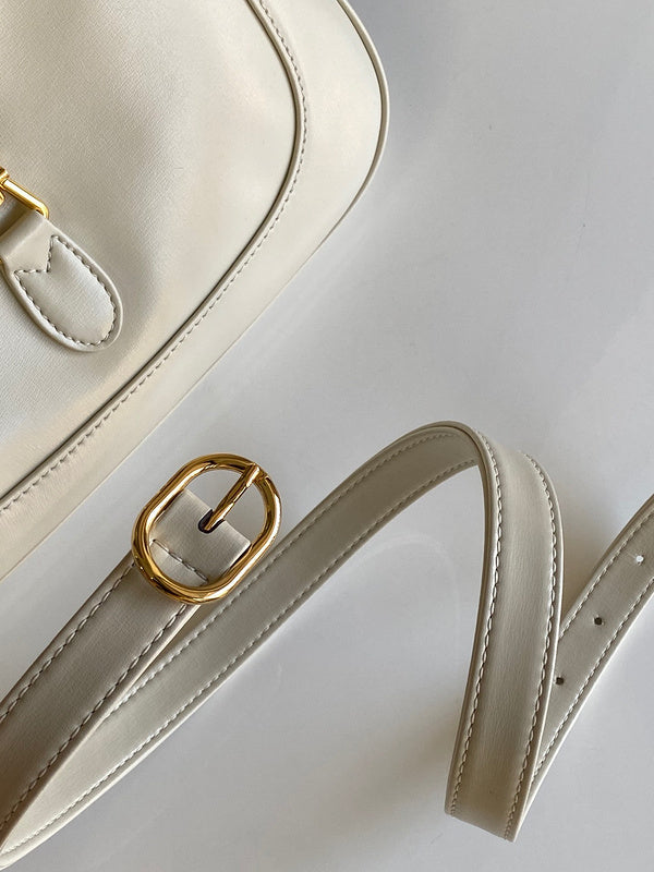 Gucci   Luxury Bags  1040