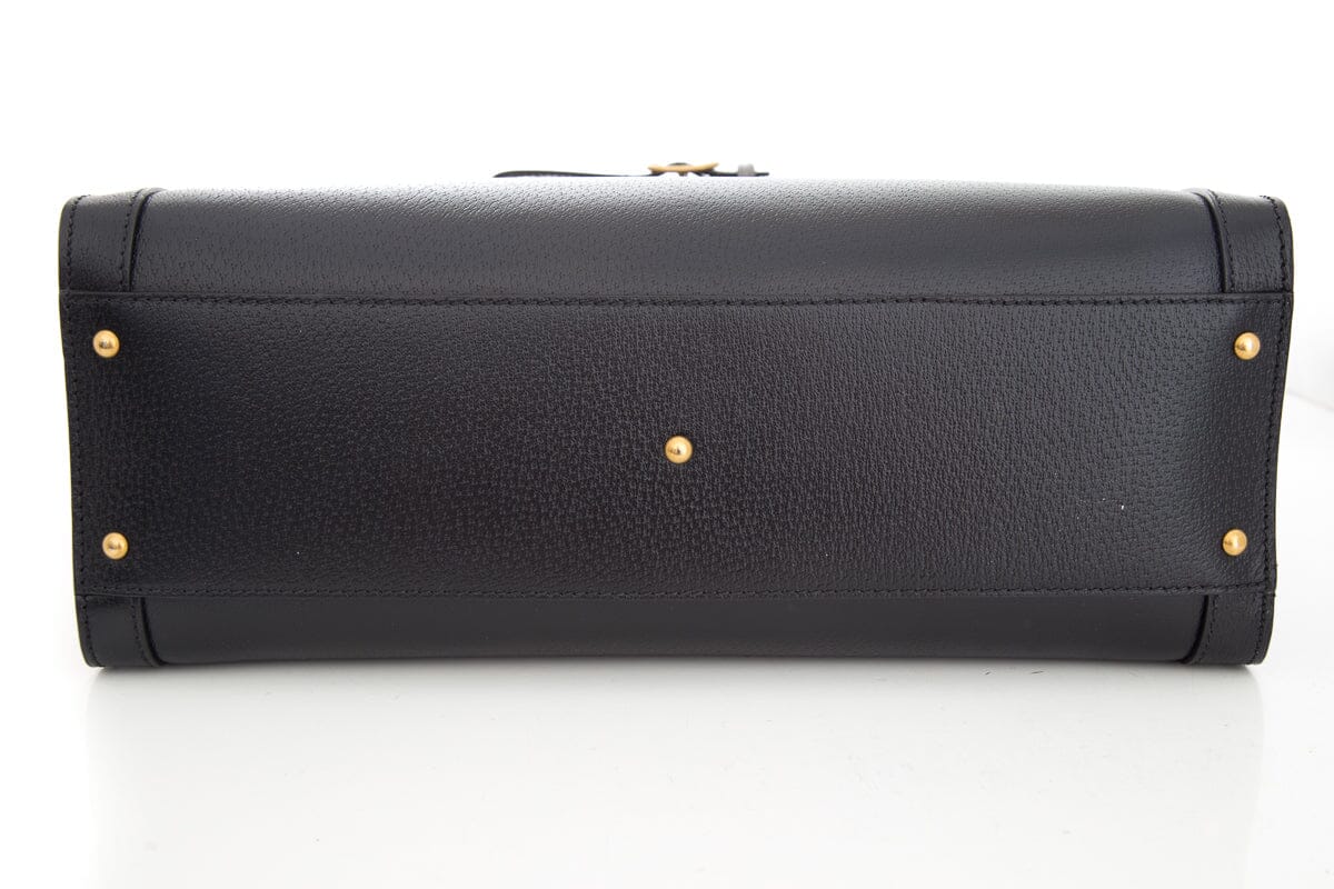 Gucci Calfskin Studded Maxi Diana Black Tote Bag Cuir