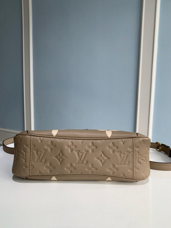 Alice bags - Louis Vuittons  - 15405