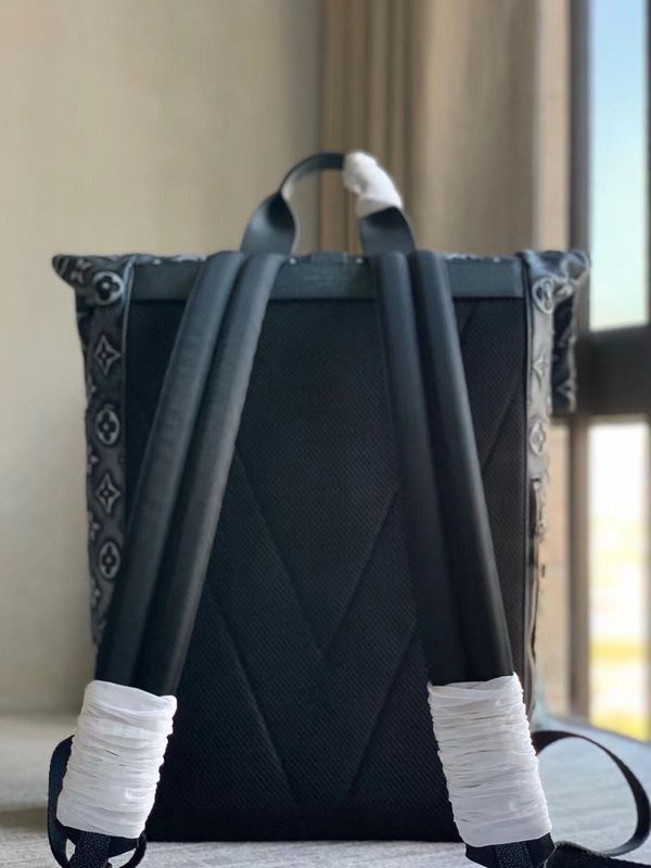 Alice Bags- Louis Vuittons  - 15921