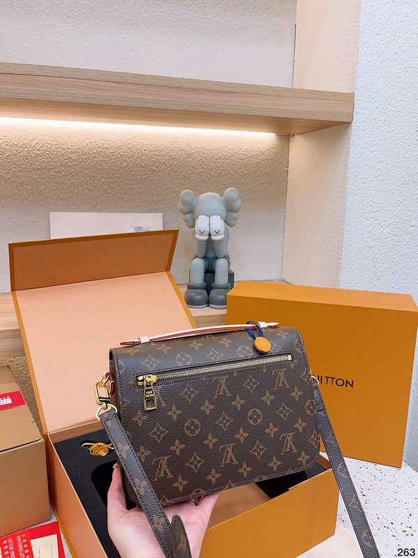 Alice bags - Louis Vuittons  - 14974