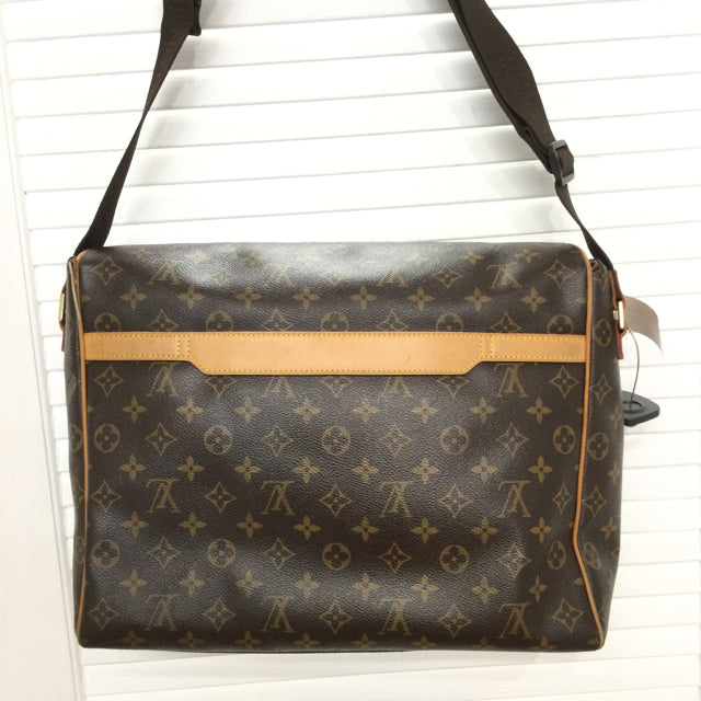 Louis Vuitton Abbesses Messenger Bag