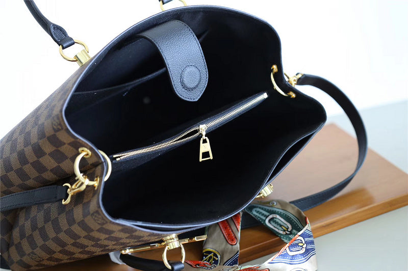 Alice bags - Louis Vuittons  - 7817