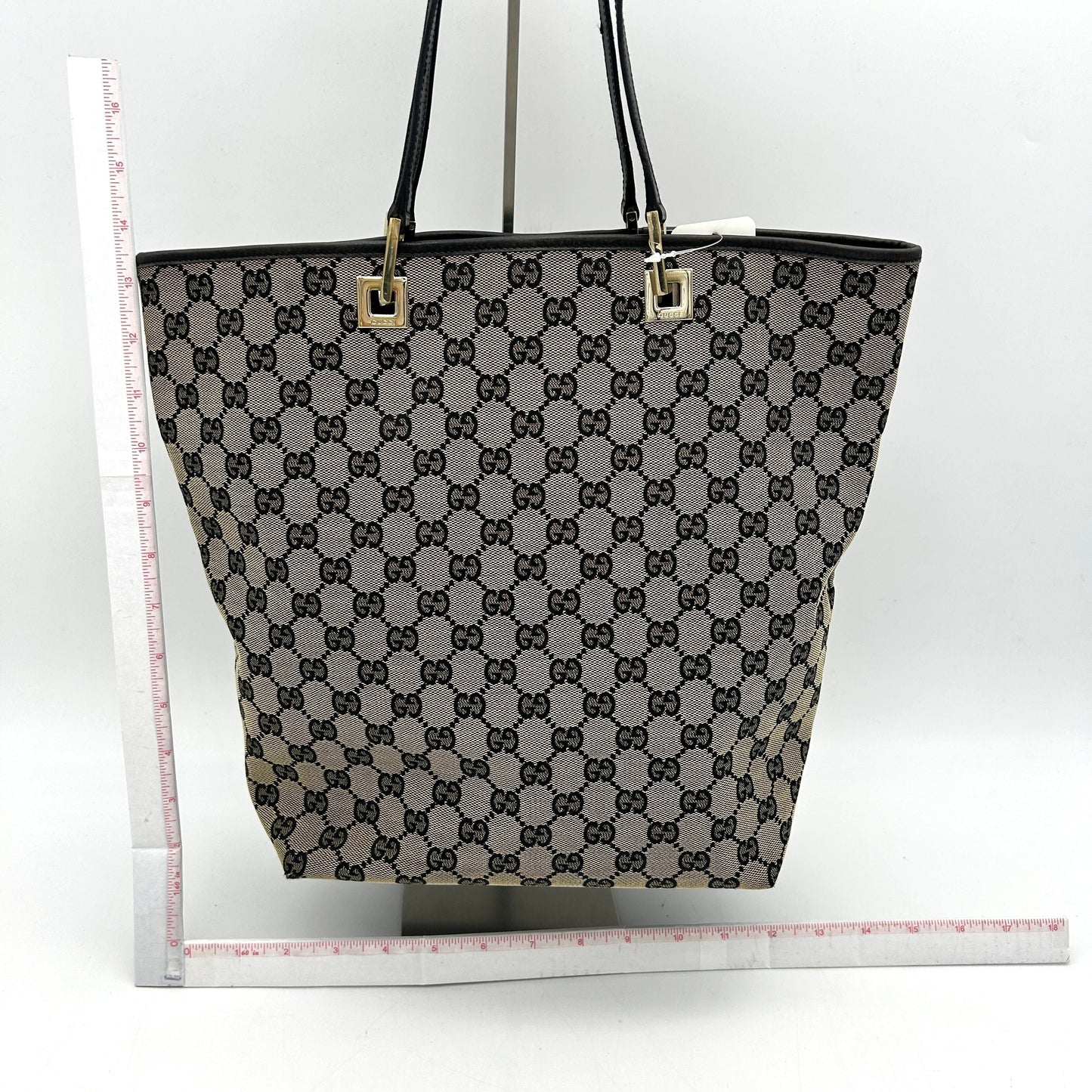 Gucci GG Canva Tote - Grey Totes, Handbags gu6610ba