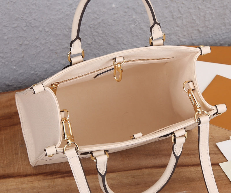 Alice Bags- Louis Vuittons  - 16738