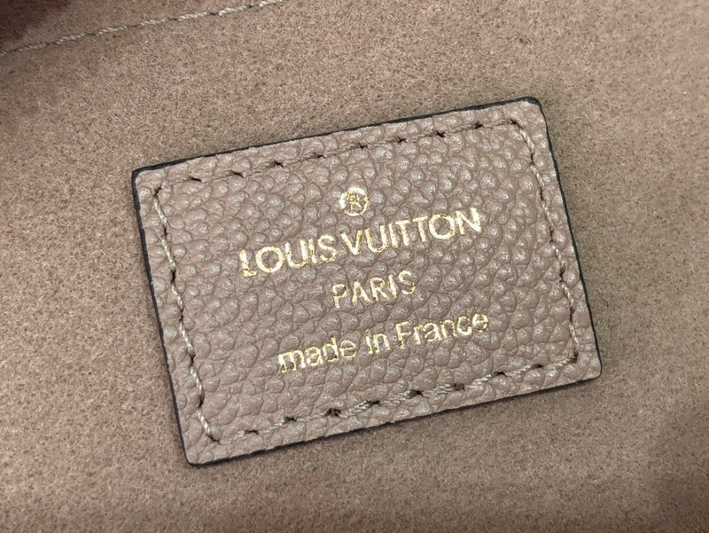 Alice Bags- Louis Vuittons  - 16407