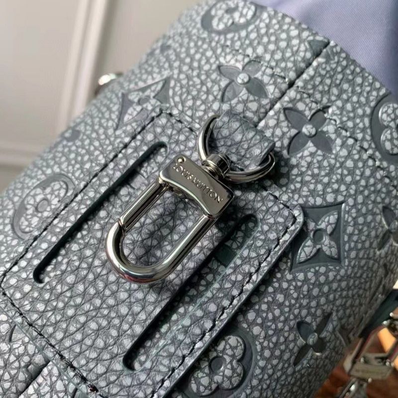 Alice Bags- Louis Vuittons  - 16321