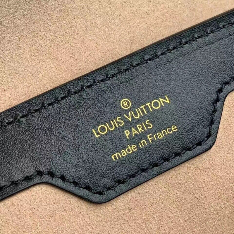 Alice Bags- Louis Vuittons  - 16597