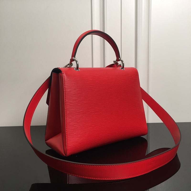 Alice Bags- Louis Vuittons  - 15858