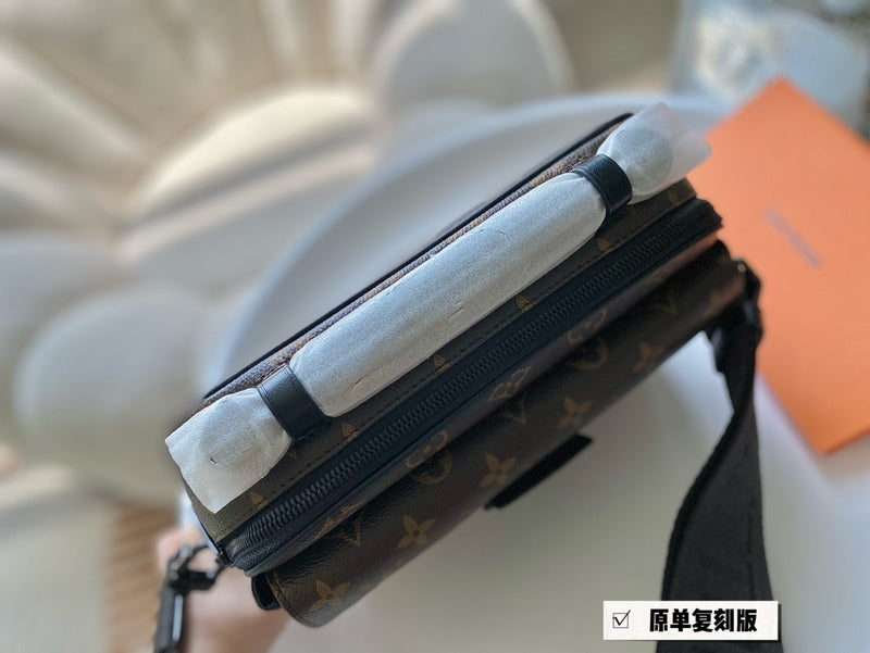 Alice bags - Louis Vuittons  - 15038