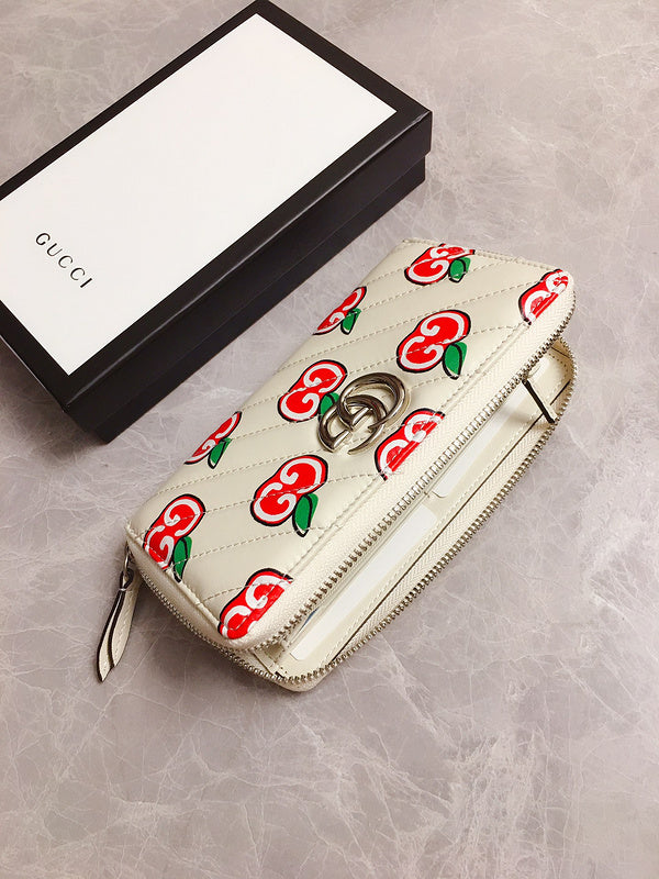 Gucci   Luxury Bags  1355