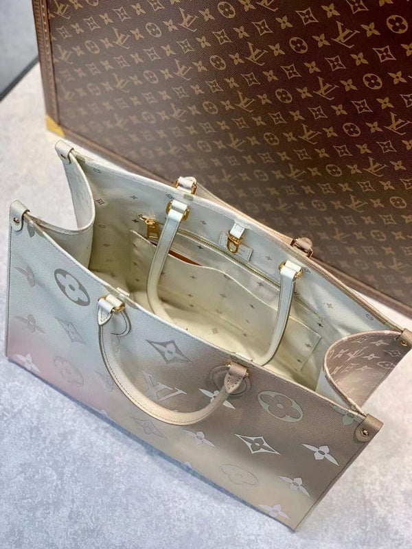 Alice Bags- Louis Vuittons  - 16587