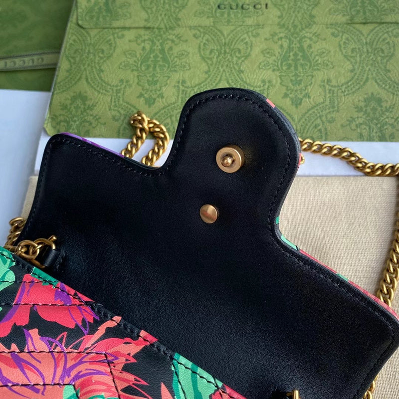 Gucci   Luxury Bags  1137
