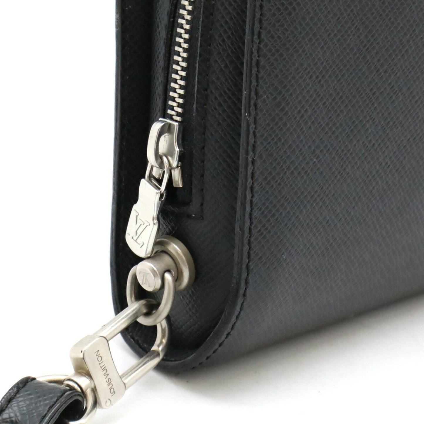Louis Vuitton Ardoise  Taiga Leather Clutch Bag Handbag