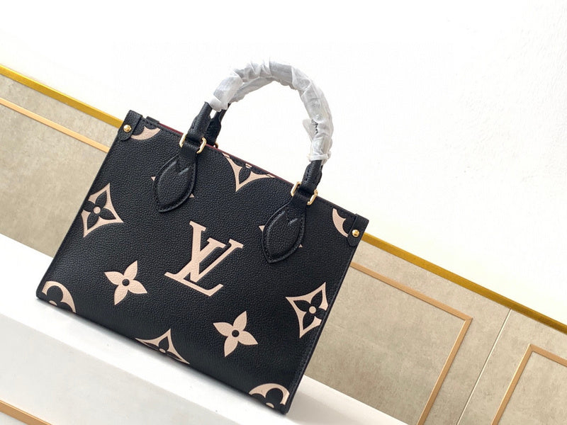 Alice Bags- Louis Vuittons  - 16402