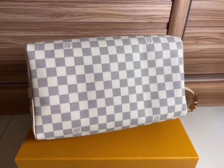 Alice bags - Louis Vuittons  - 9478