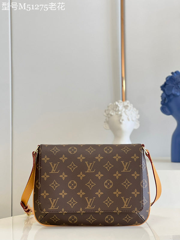 Alice Bags- Louis Vuittons  - 16413