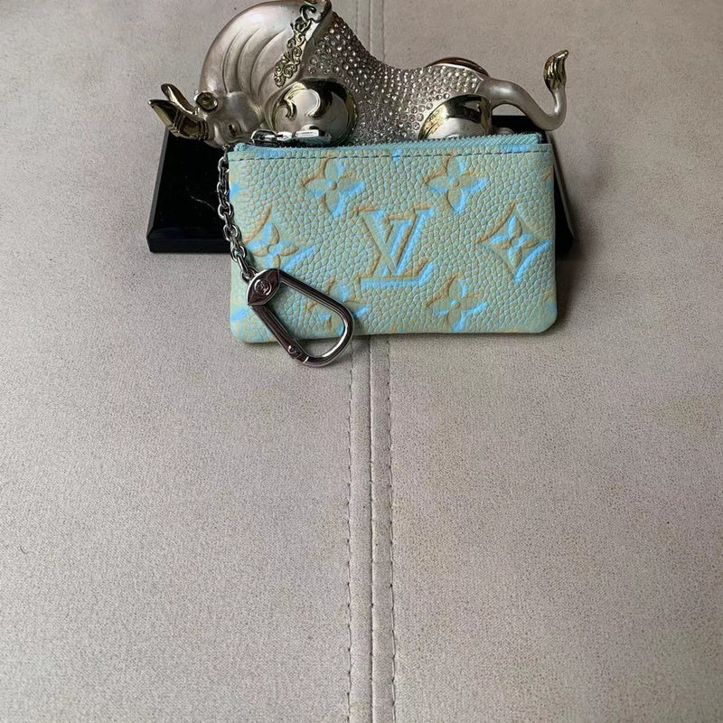 Alice Bags- Louis Vuittons  - 16374