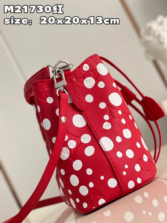 AliceBags- Louis Vuittons  - 15917