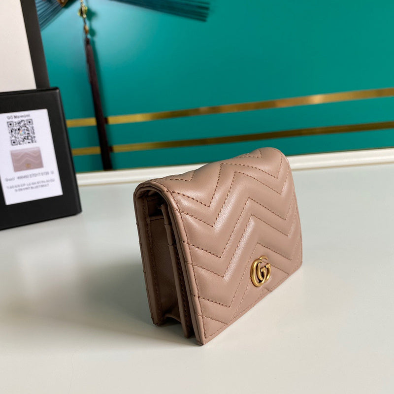 Gucci   Luxury Bags  933