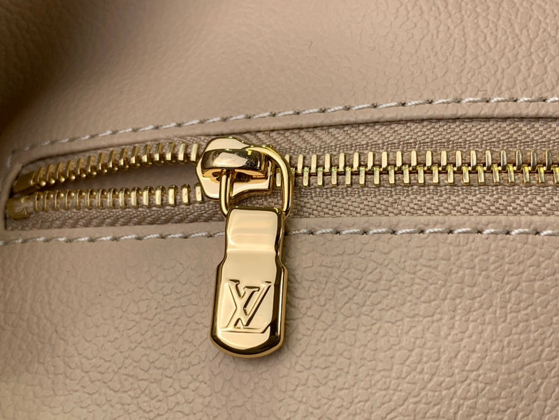 Alice bags - Louis Vuittons  - 15810