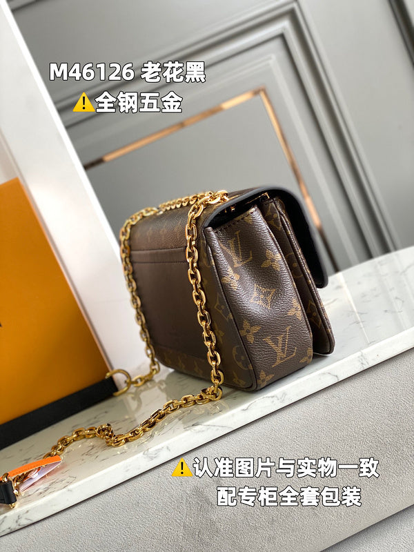 Alice Bags- Louis Vuittons  - 15951