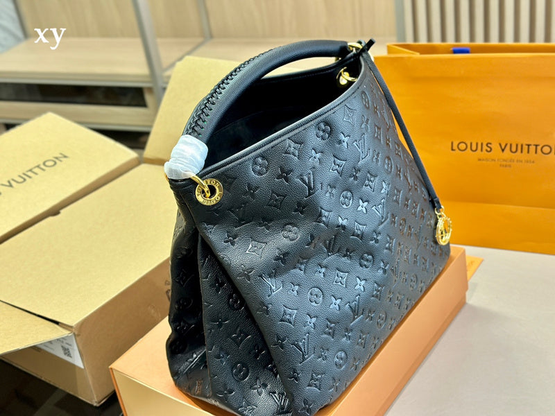 Alice bags - Louis Vuittons  - 15008