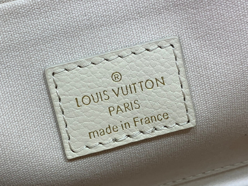 Alice bags - Louis Vuittons  - 15822
