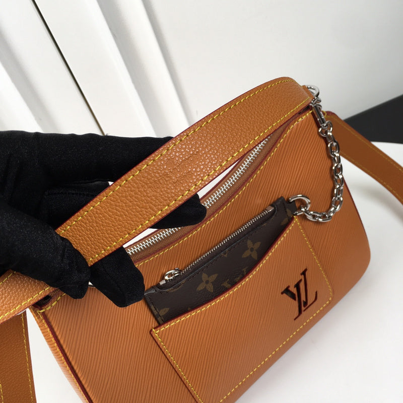 Alice Bags- Louis Vuittons  - 15891