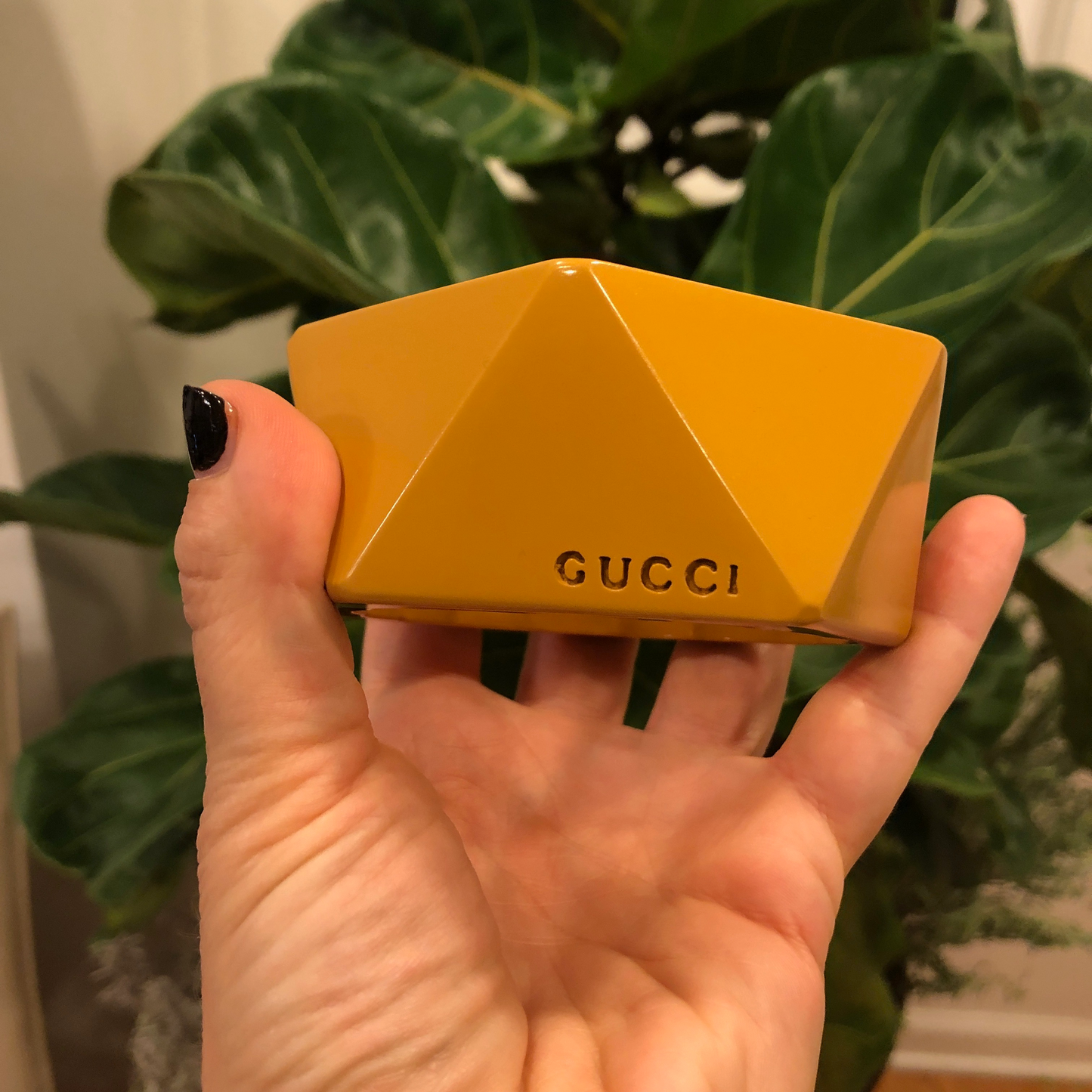 Gucci Hexagon Resin Bracelet In Yellow