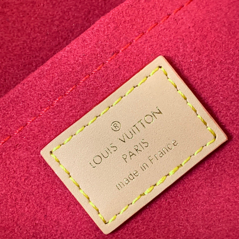 Alice Bags- Louis Vuittons  - 16248