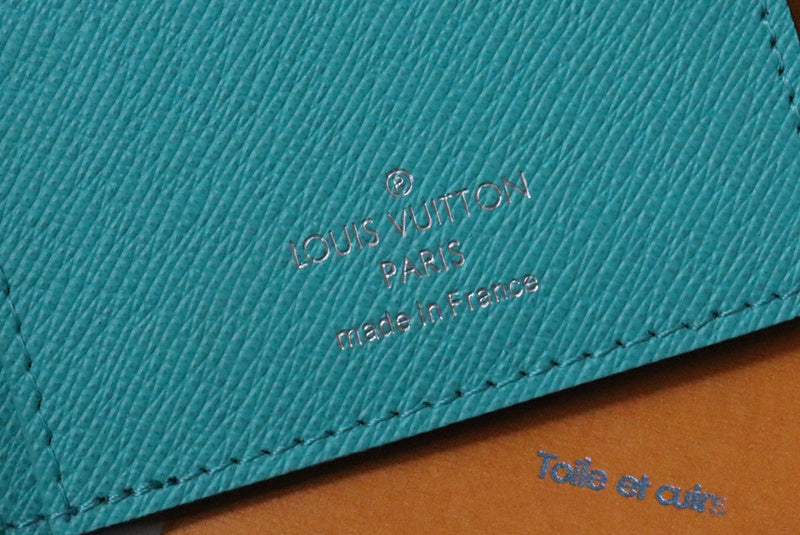Alice Bags- Louis Vuittons  - 16004