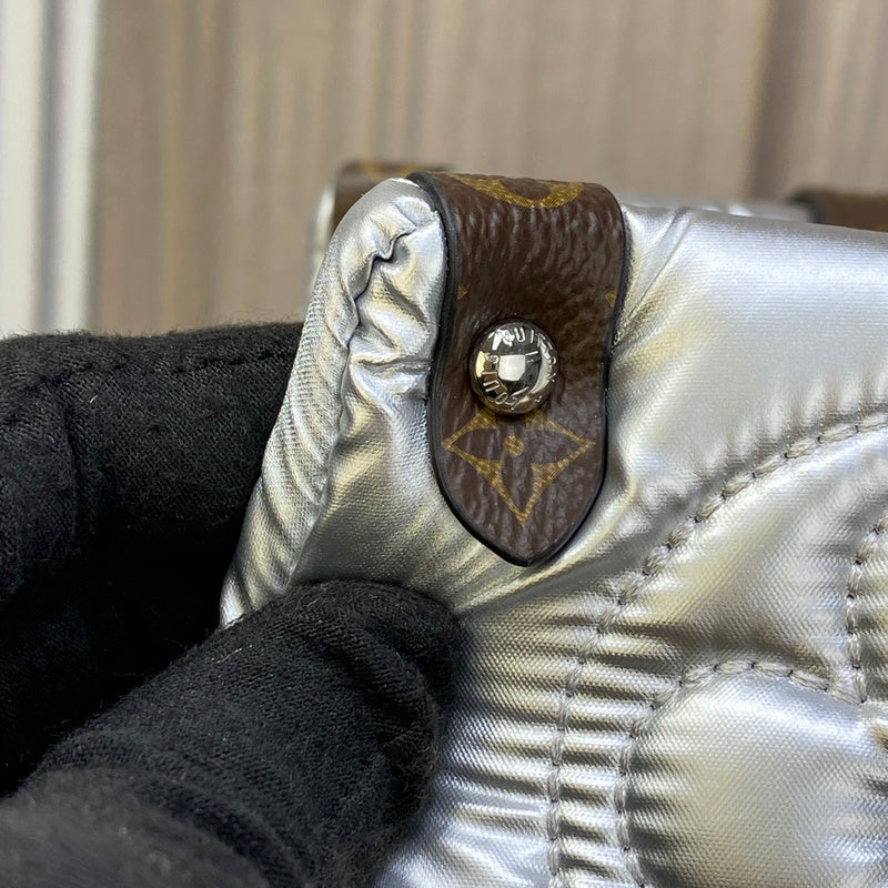 Alice Bags- Louis Vuittons  - 16112