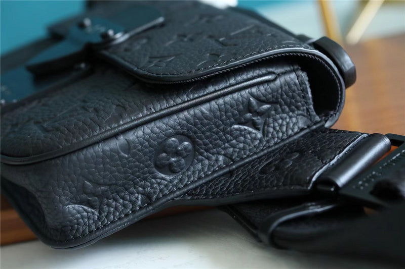 Alice bags - Louis Vuittons  - 10105