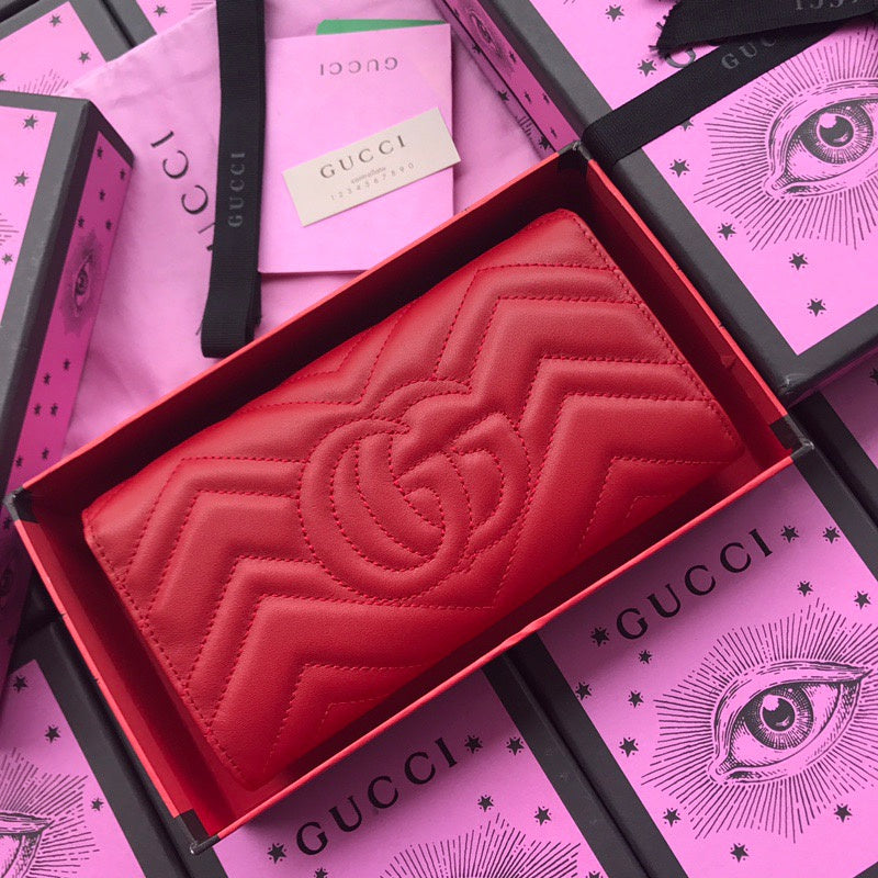 Gucci   Luxury Bags  935