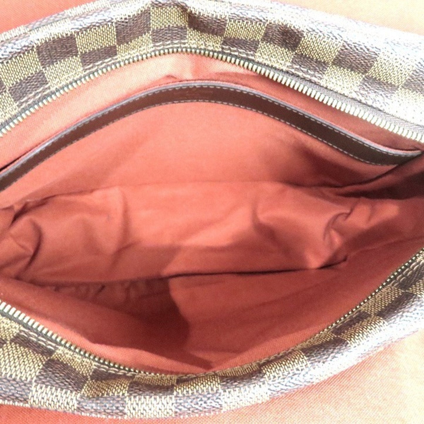 Louis Vuitton Damier  Damier Canvas Shoulder Bag