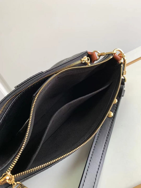 Alice Bags- Louis Vuittons  - 16450