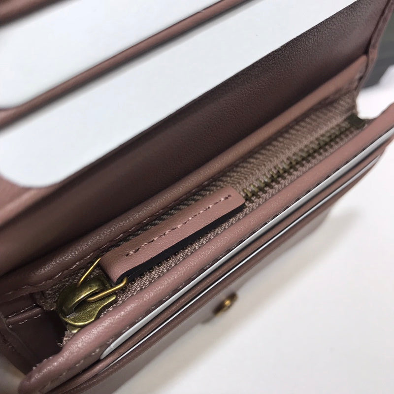 Gucci  Luxury -  Bags - 594